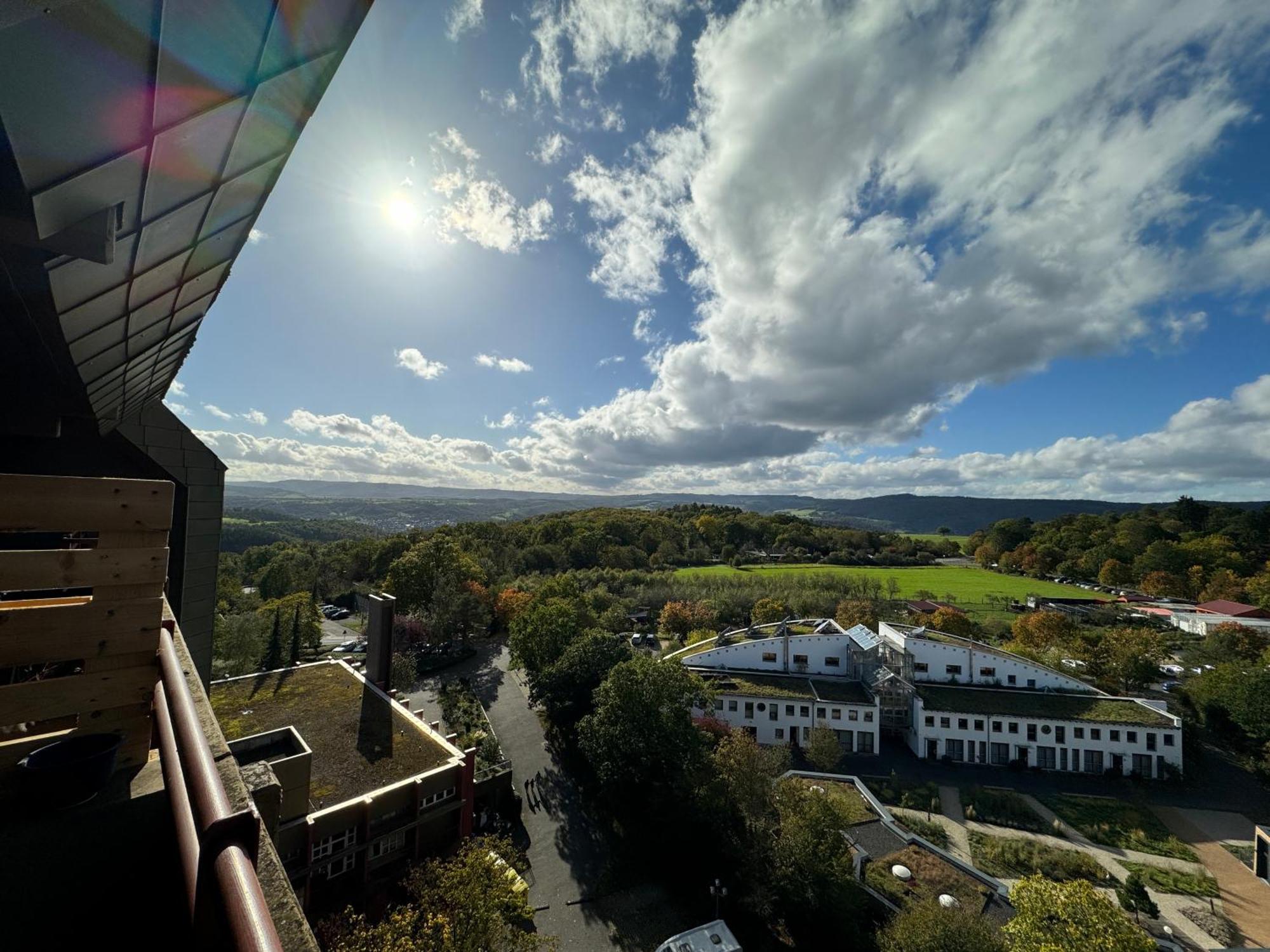 Klassen Stay - Design Studio In 11 Etage - Tolle Aussicht - Sauna, Pool - Netflix Lahnstein Exterior photo